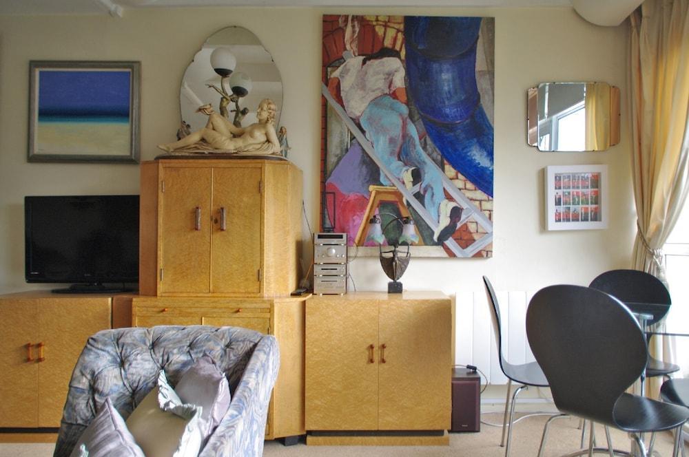 The London Agent West London Studios Extérieur photo